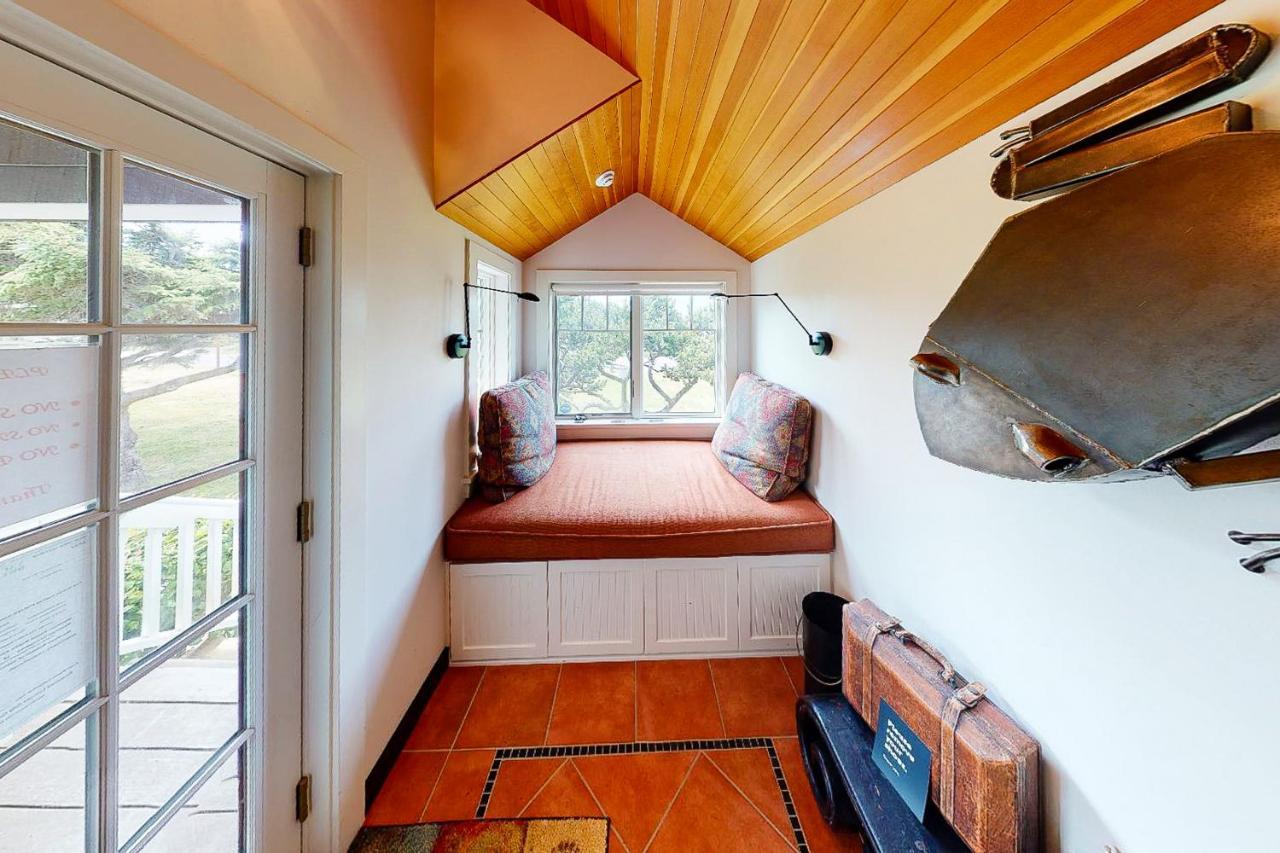 Wecoma Creekside Villa Lincoln City Dış mekan fotoğraf