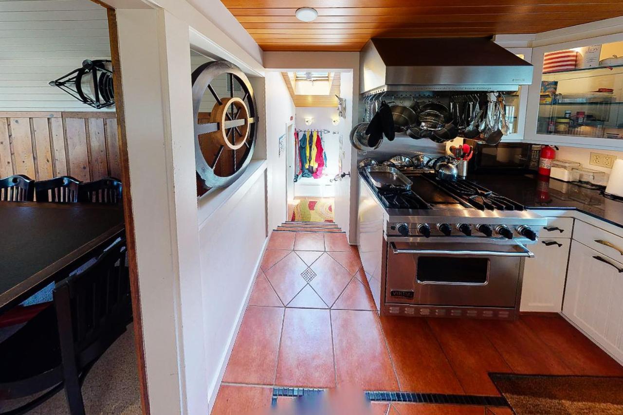 Wecoma Creekside Villa Lincoln City Dış mekan fotoğraf