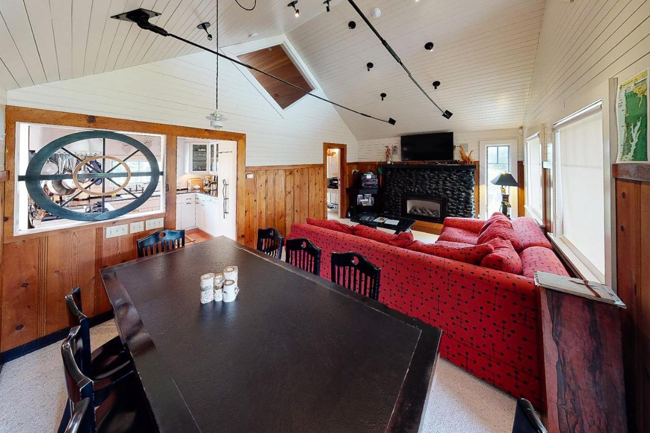 Wecoma Creekside Villa Lincoln City Dış mekan fotoğraf