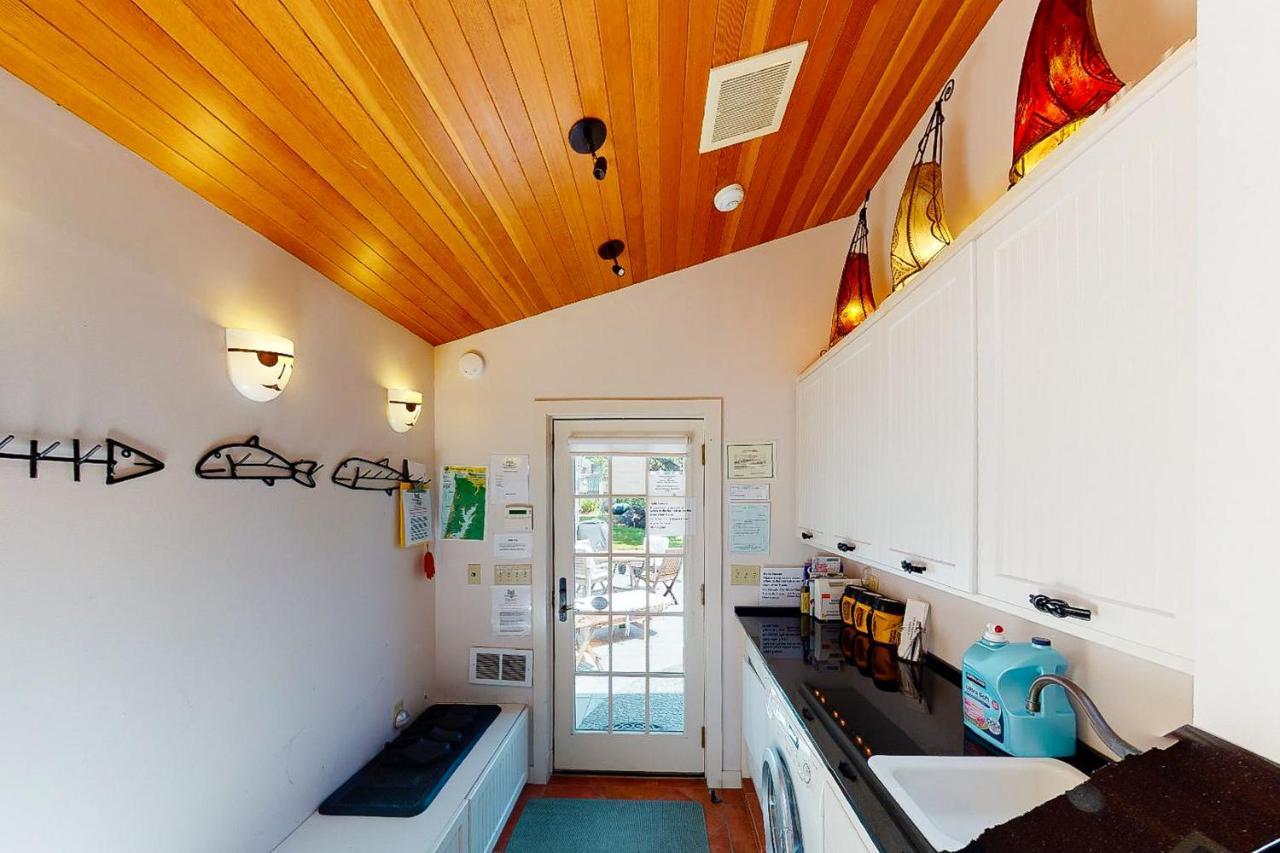 Wecoma Creekside Villa Lincoln City Dış mekan fotoğraf