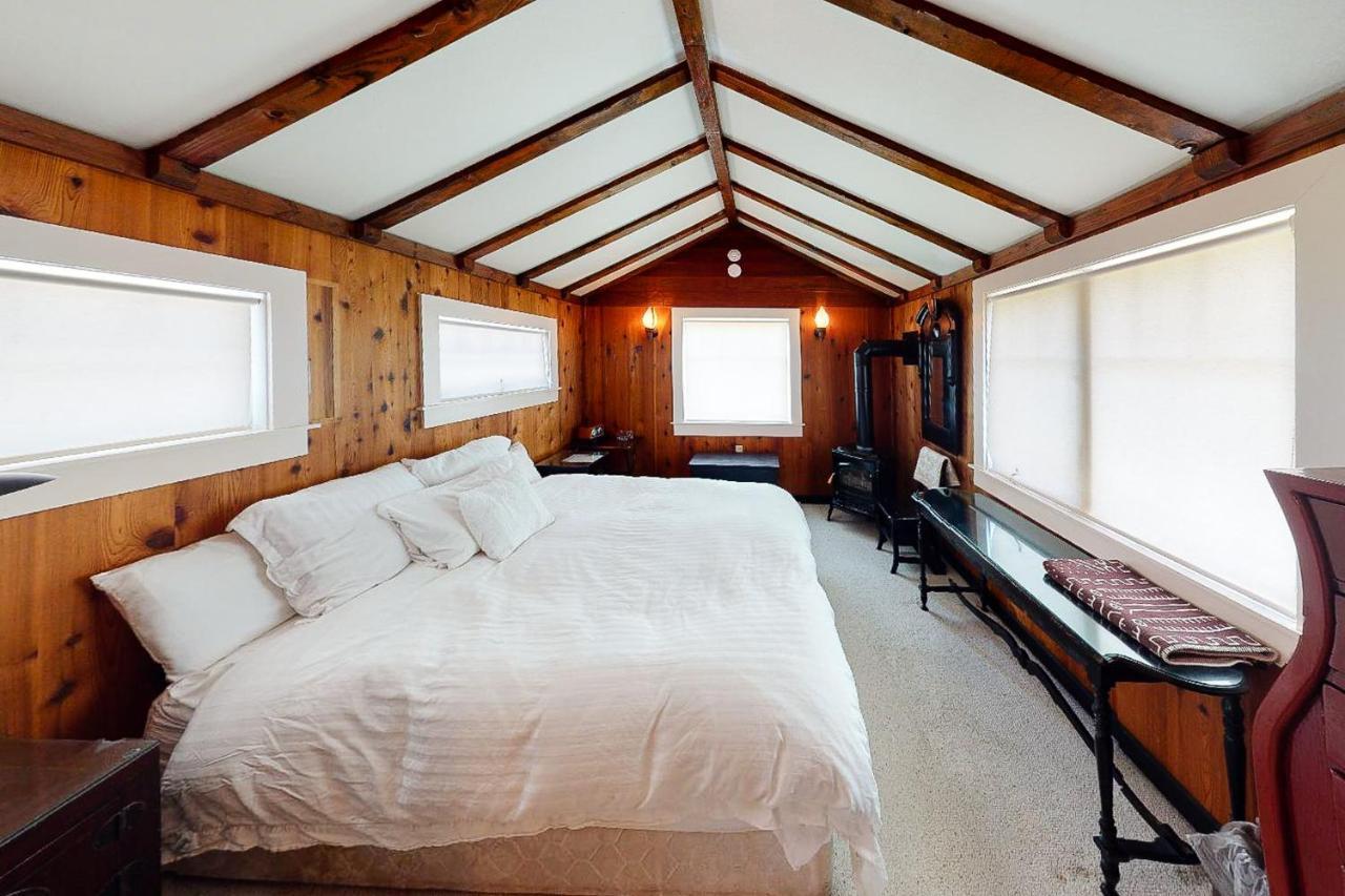 Wecoma Creekside Villa Lincoln City Dış mekan fotoğraf